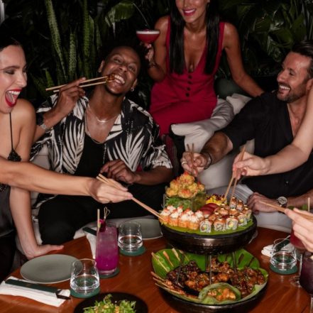 Aura Skypool dinner and drinks – Brunches JUZN.com Special Offers, Deals & Discounts